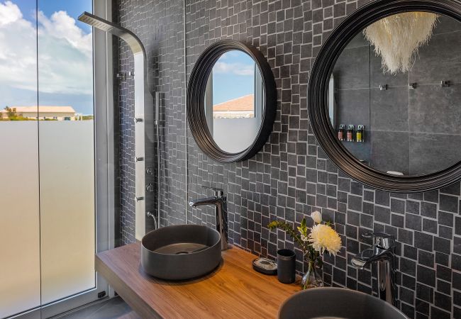 Villa in Long Bay - Ocean Dream Villa Aqua Villa in Long Bay - Ocean Dream Villa Aqua