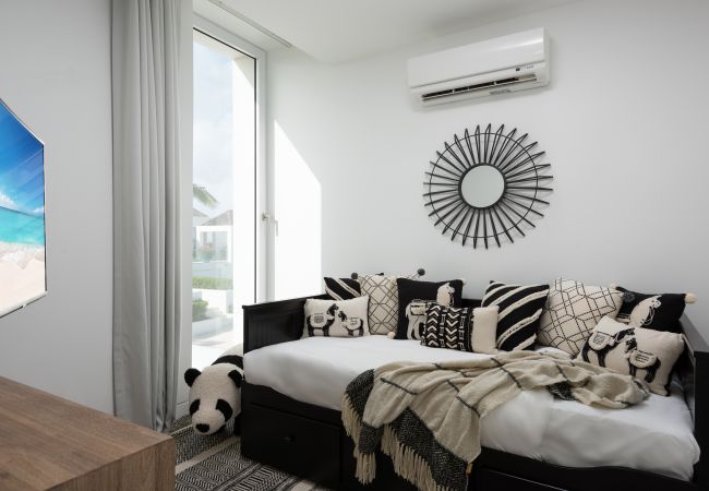 Villa in Long Bay - Ocean Dream Villa Azur Villa in Long Bay - Ocean Dream Villa Azur