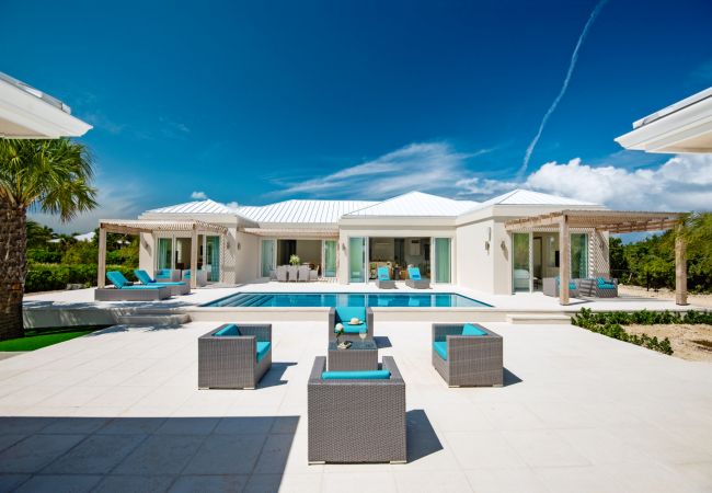Villa in Leeward - Moringa Villa 5 BR Villa in Leeward - Moringa Villa 5 BR