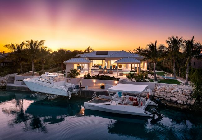 Villa in Leeward - Moringa Villa 5 BR Villa in Leeward - Moringa Villa 5 BR