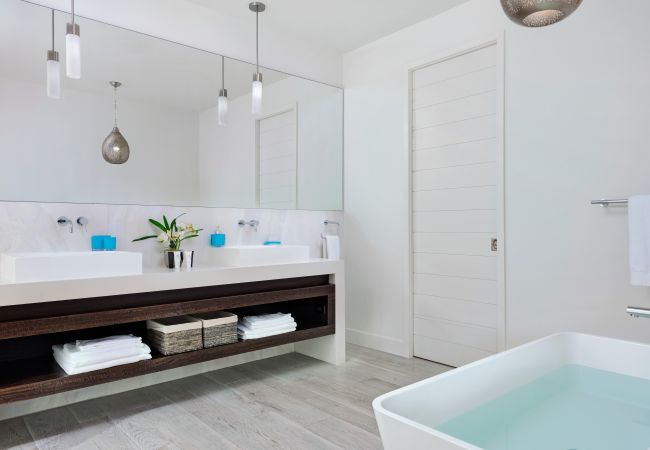 Villa in Long Bay - Brise De Mer 6 BR Villa Villa in Long Bay - Brise De Mer 6 BR Villa