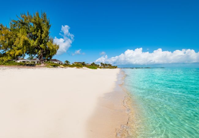 Villa in Long Bay - Brise De Mer 6 BR Villa Villa in Long Bay - Brise De Mer 6 BR Villa