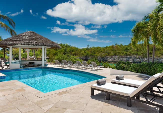 Villa in Leeward - Byculla Villa Villa in Leeward - Byculla Villa