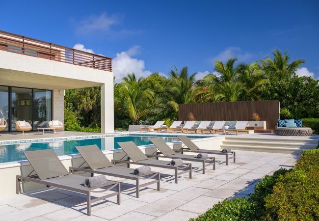 Villa in Long Bay - Clevelander Villa Villa in Long Bay - Clevelander Villa