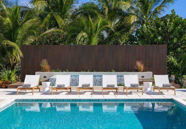 Villa in Long Bay - Clevelander Villa Villa in Long Bay - Clevelander Villa