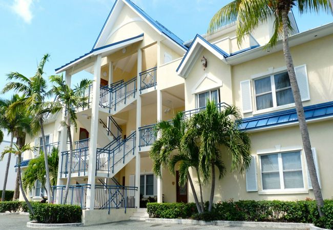 Condominium in Grace Bay - Carpe Diem 3 BR Condo Condominium in Grace Bay - Carpe Diem 3 BR Condo