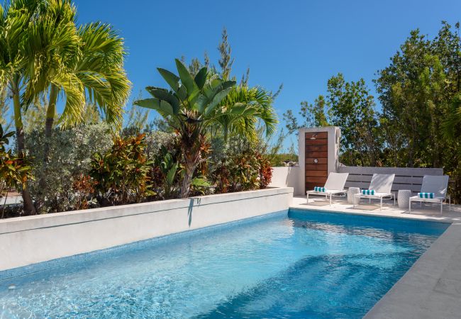 Villa in Leeward - Salt Air Villa Villa in Leeward - Salt Air Villa