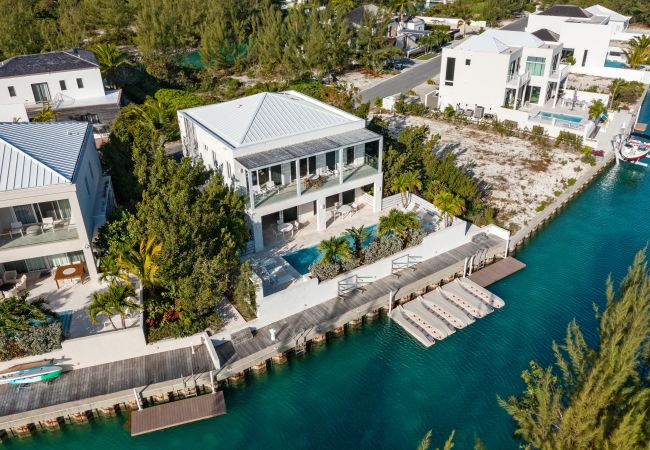 Villa in Leeward - Salt Air Villa Villa in Leeward - Salt Air Villa
