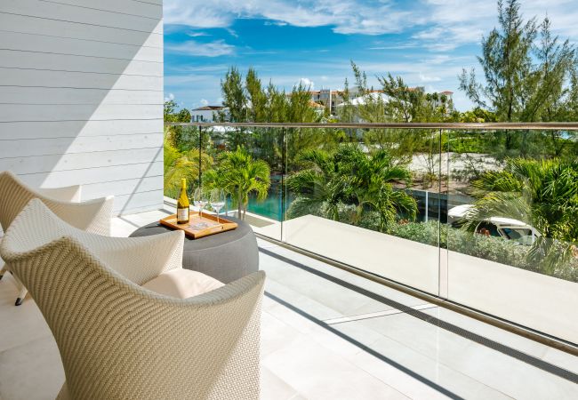 Villa in Leeward - Salt Air and Second Wind Villa in Leeward - Salt Air and Second Wind