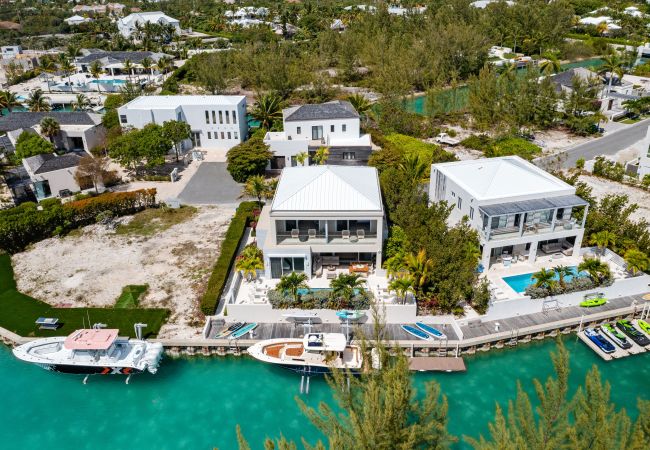 Villa in Leeward - Salt Air and Second Wind Villa in Leeward - Salt Air and Second Wind