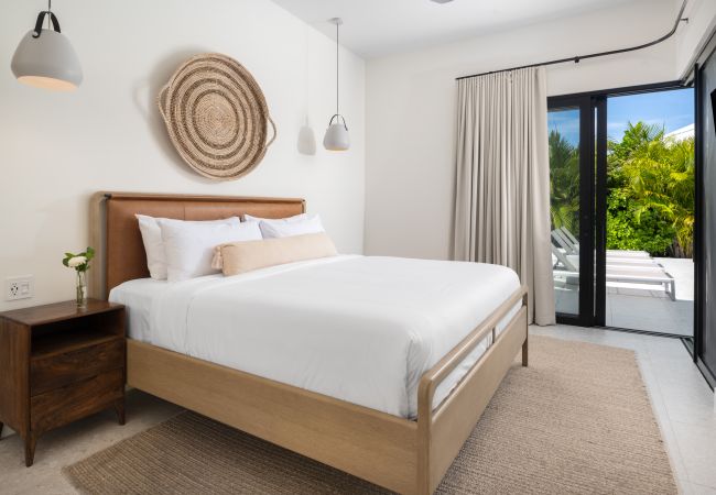 Villa in Leeward - Villa Serenity Villa in Leeward - Villa Serenity