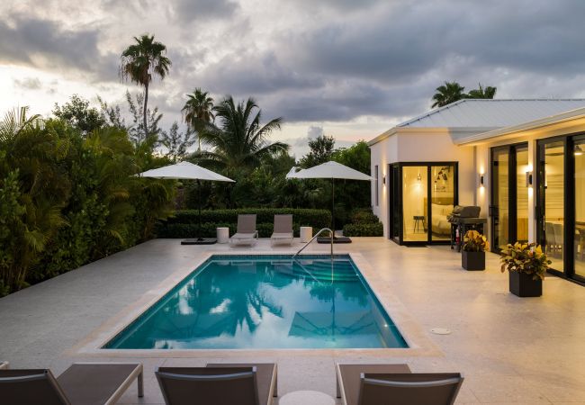 Villa in Leeward - Villa Serenity Villa in Leeward - Villa Serenity