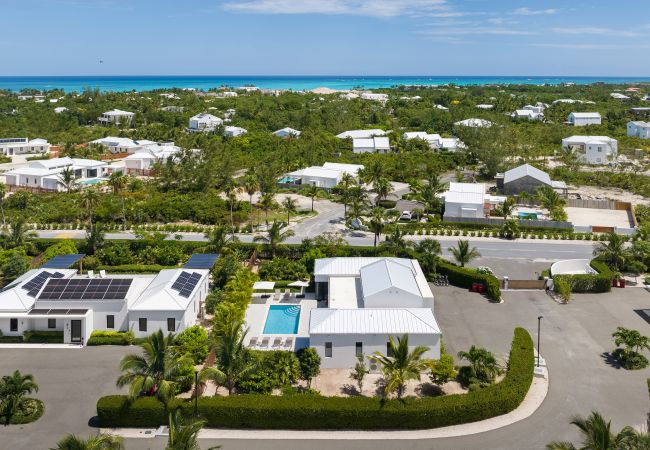 Villa in Leeward - Villa Serenity Villa in Leeward - Villa Serenity
