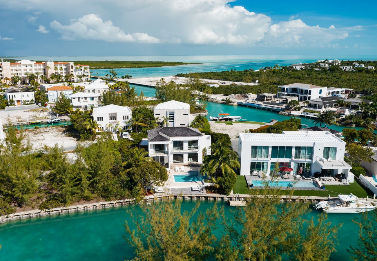 Villa in Leeward - 18 Kelly Isle