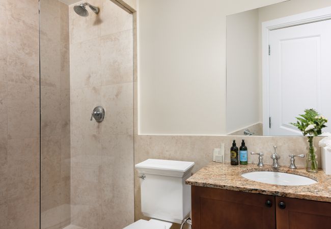 Condominium in Grace Bay - One Grace Bay Townhomes 3 BR (K205) Condominium in Grace Bay - One Grace Bay Townhomes 3 BR (K205)