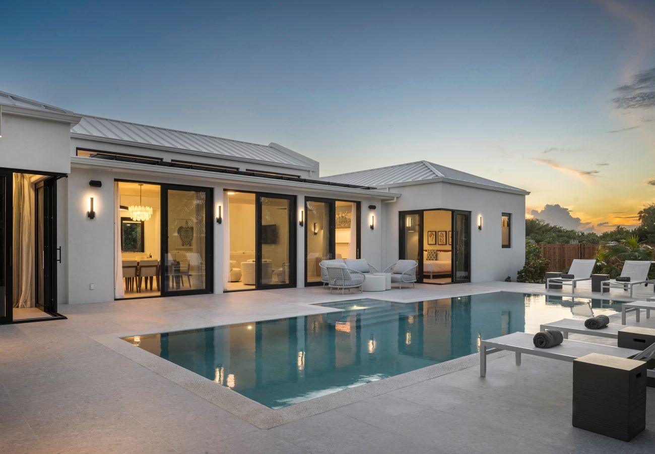 Villa in Leeward - Villa Seadream