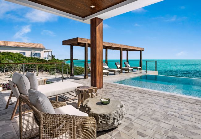 Villa in Long Bay - Coco Rock - Villa Julia Villa in Long Bay - Coco Rock - Villa Julia