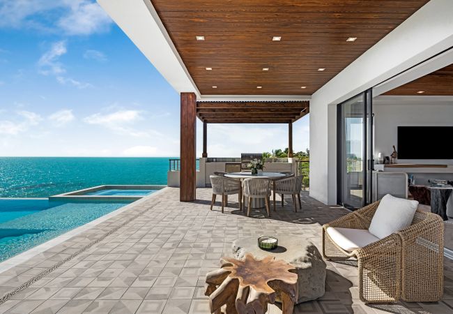 Villa in Long Bay - Coco Rock - Villa Julia Villa in Long Bay - Coco Rock - Villa Julia