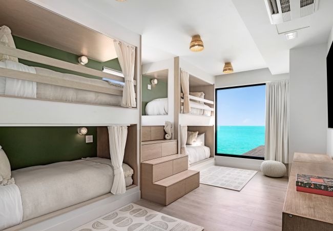 Villa in Long Bay - Coco Rock - Villa Julia Villa in Long Bay - Coco Rock - Villa Julia