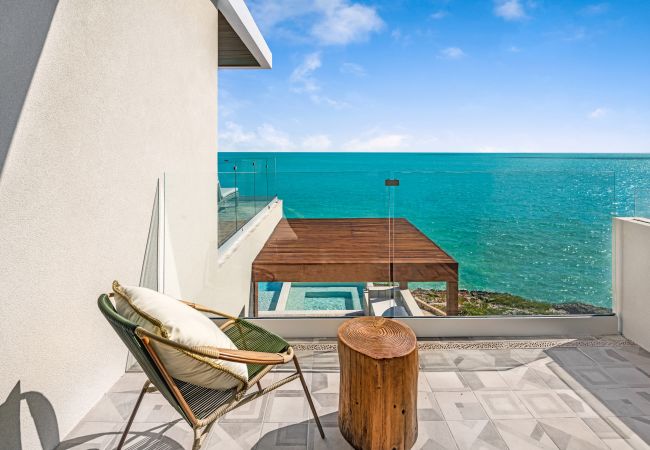 Villa in Long Bay - Coco Rock - Villa Julia Villa in Long Bay - Coco Rock - Villa Julia