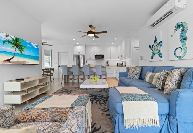 Condominium in Grace Bay - Carpe Diem 2 BR Condo