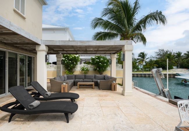 Villa in Leeward - Abundance and Prosperity Villa Villa in Leeward - Abundance and Prosperity Villa