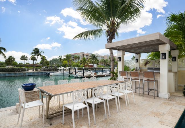 Villa in Leeward - Abundance and Prosperity Villa Villa in Leeward - Abundance and Prosperity Villa