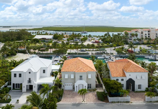 Villa in Leeward - Abundance and Prosperity Villa Villa in Leeward - Abundance and Prosperity Villa