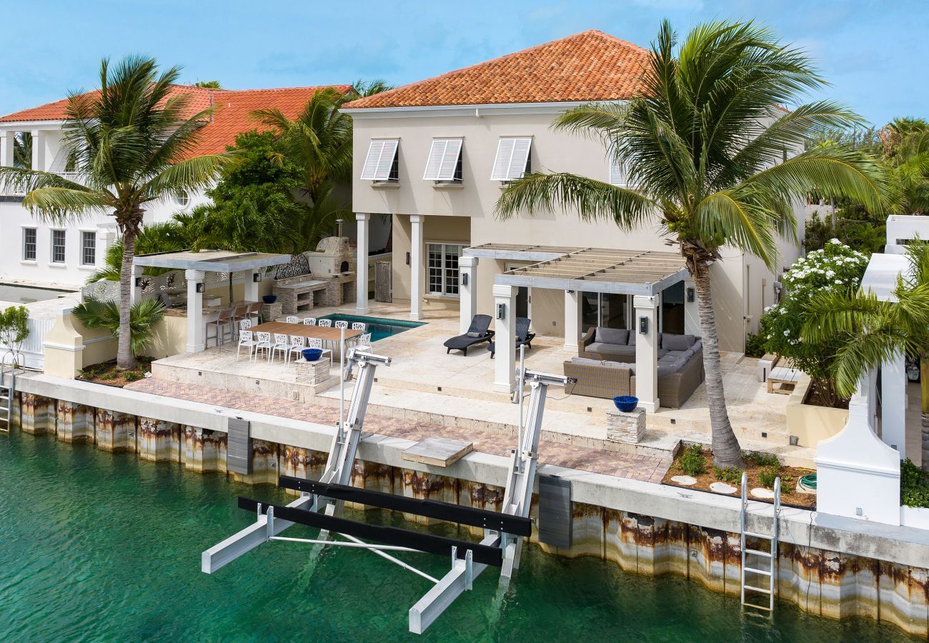 Villa in Leeward - Abundance and Prosperity Villa