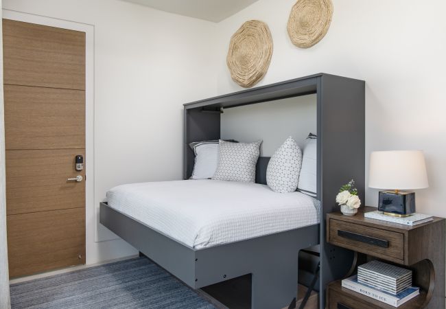 Villa in Leeward - Young Villa Villa in Leeward - Young Villa