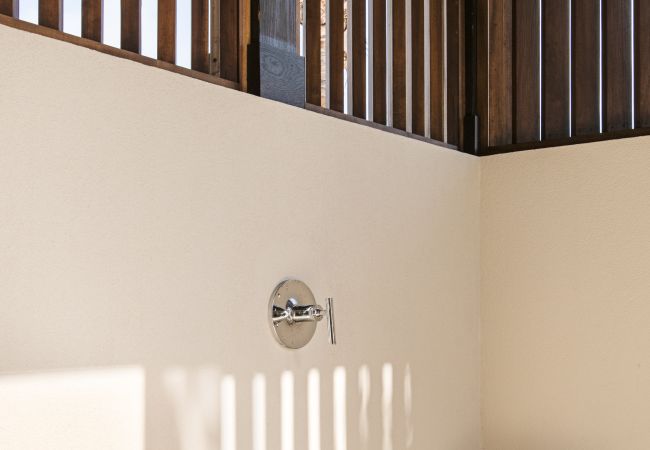 Villa in Leeward - Young Villa Villa in Leeward - Young Villa