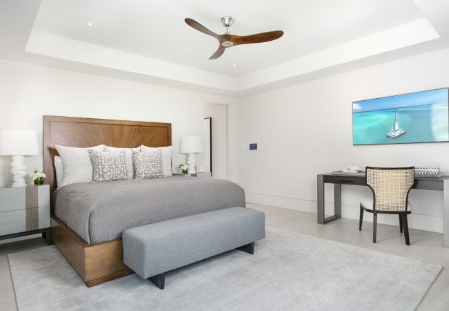 Villa in Leeward - Young Villa Villa in Leeward - Young Villa