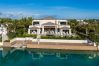 Villa in Leeward - Young Villa Villa in Leeward - Young Villa