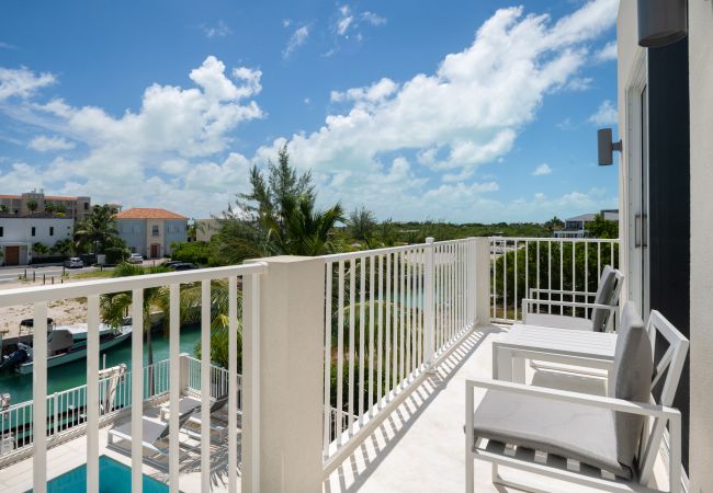 Villa in Leeward - Villa De Marco Villa in Leeward - Villa De Marco