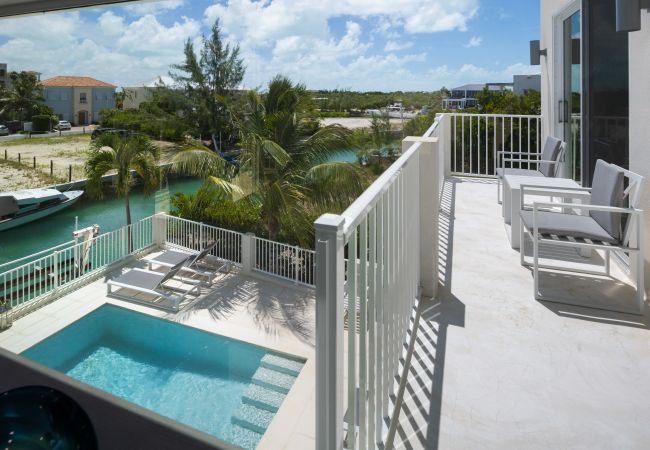 Villa in Leeward - Villa De Marco Villa in Leeward - Villa De Marco