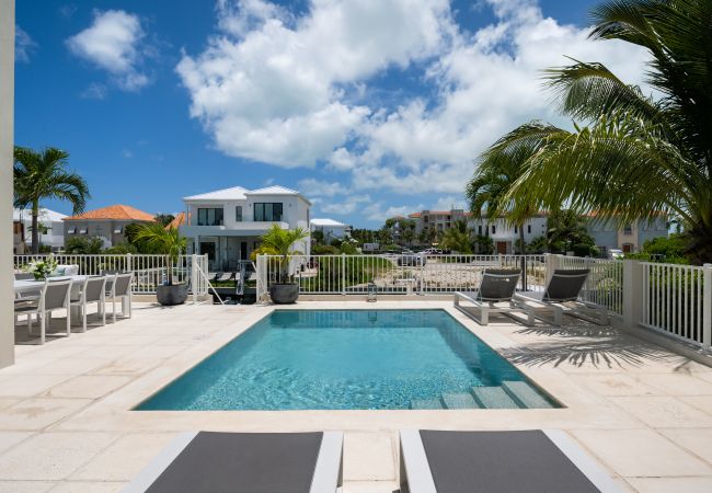 Villa in Leeward - Villa De Marco Villa in Leeward - Villa De Marco