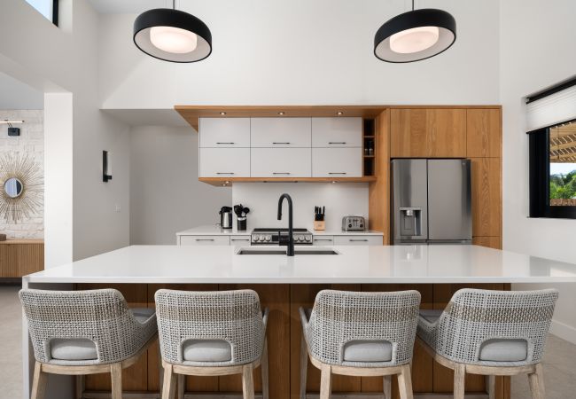 Villa in Leeward - Upper East Side Enclave # 18 Villa in Leeward - Upper East Side Enclave # 18