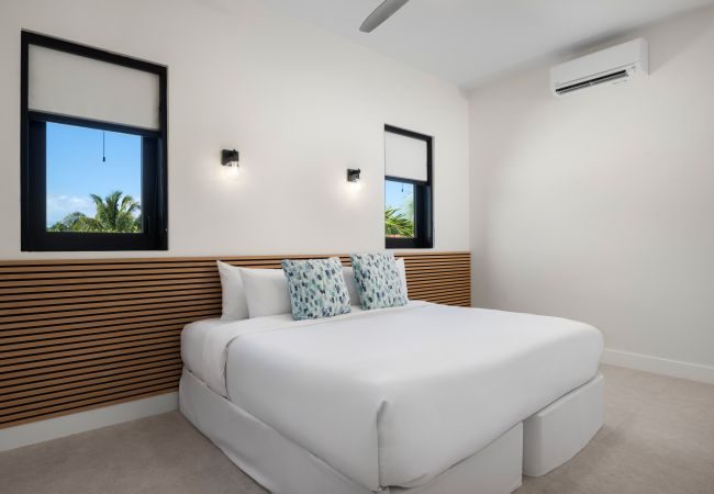 Villa in Leeward - Upper East Side Enclave # 18 Villa in Leeward - Upper East Side Enclave # 18