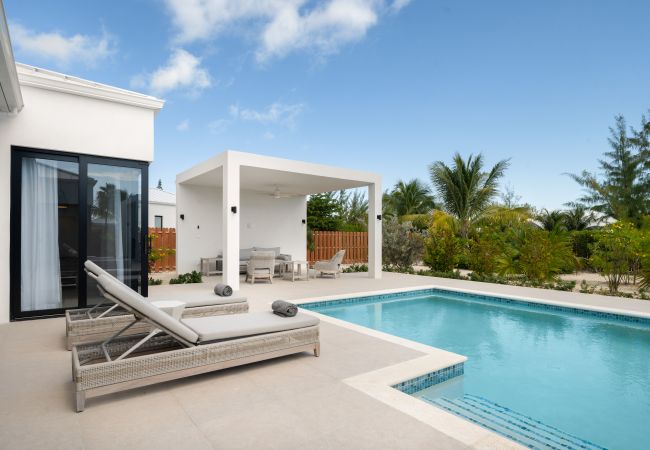 Villa in Leeward - Upper East Side Enclave # 18 Villa in Leeward - Upper East Side Enclave # 18