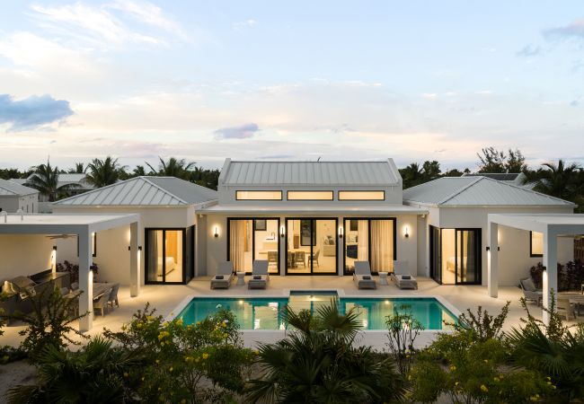 Villa in Leeward - Upper East Side Enclave # 18 Villa in Leeward - Upper East Side Enclave # 18
