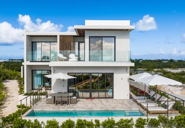 Villa in Long Bay - Coco Rock Villas (Villa Julia and Villa Angelina) Villa in Long Bay - Coco Rock Villas (Villa Julia and Villa Angelina)