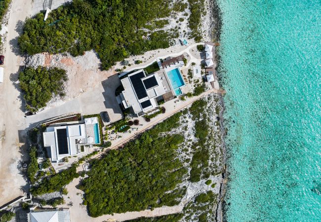 Villa in Long Bay - Coco Rock Villas (Villa Julia and Villa Angelina) Villa in Long Bay - Coco Rock Villas (Villa Julia and Villa Angelina)