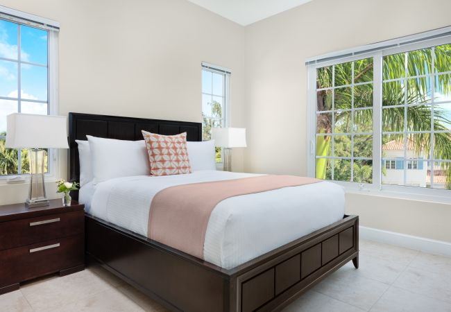 Condominium in Grace Bay - One Grace Bay Townhomes 2 BR (K205) Condominium in Grace Bay - One Grace Bay Townhomes 2 BR (K205)