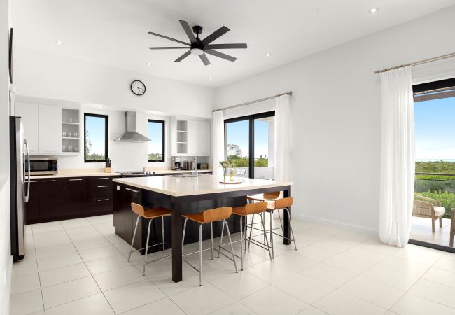 Villa in Long Bay - Chinook Villa Villa in Long Bay - Chinook Villa
