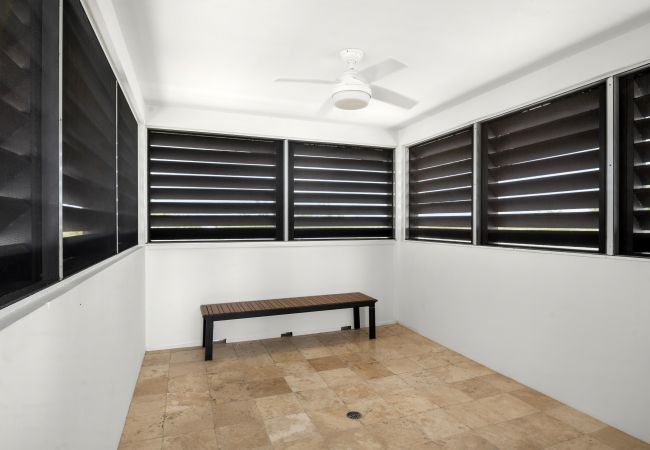 Villa in Long Bay - Chinook Villa Villa in Long Bay - Chinook Villa