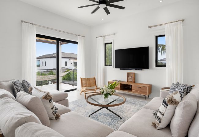 Villa in Long Bay - Chinook Villa Villa in Long Bay - Chinook Villa
