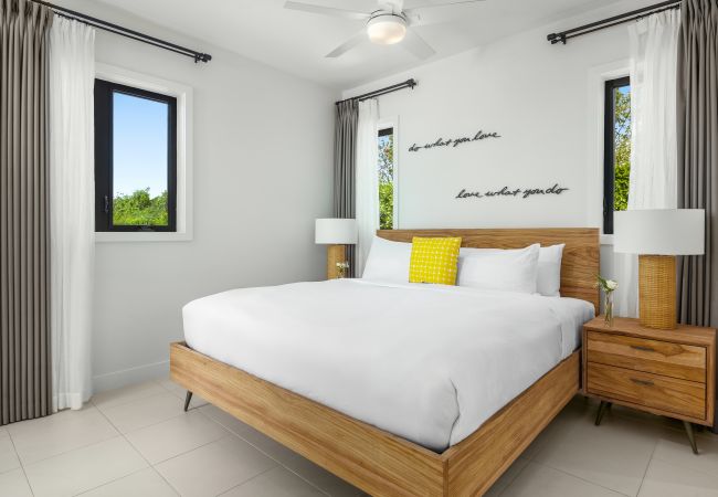 Villa in Long Bay - Chinook Villa Villa in Long Bay - Chinook Villa