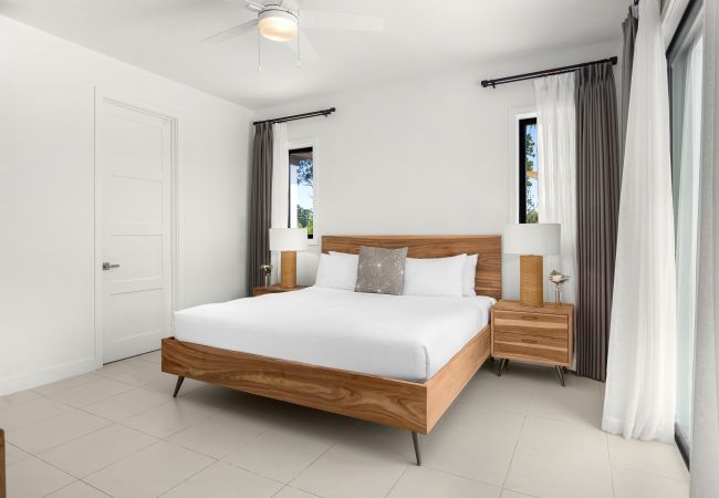 Villa in Long Bay - Chinook Villa Villa in Long Bay - Chinook Villa