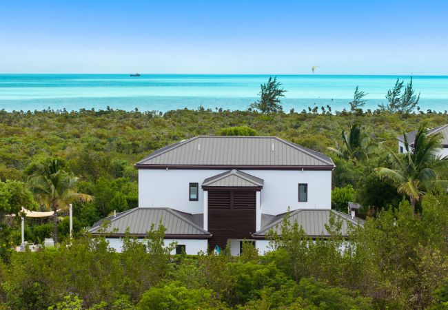 Villa in Long Bay - Chinook Villa Villa in Long Bay - Chinook Villa