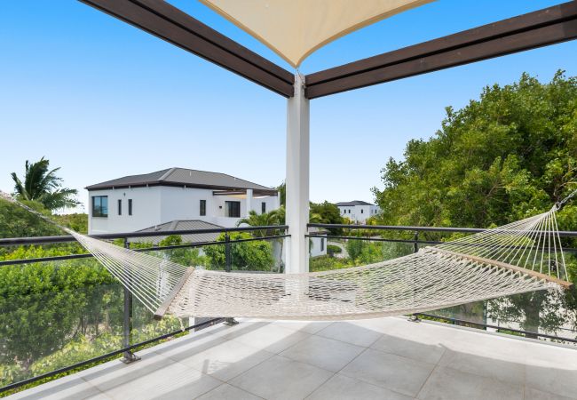 Villa in Long Bay - Chinook Villa Villa in Long Bay - Chinook Villa